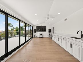 16572 Carousel, Huntington Beach CA 92649