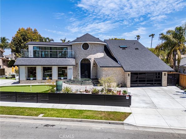 16572 Carousel, Huntington Beach CA 92649