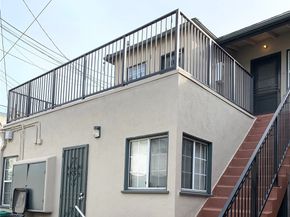143 Pomona, Long Beach CA 90803