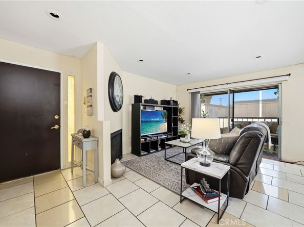 16322 Eucalyptus Avenue 7, Bellflower CA 90706