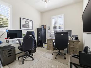 4977 Hydepark, Agoura Hills CA 91301