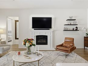 4977 Hydepark, Agoura Hills CA 91301