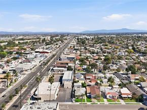 6576 California, Long Beach CA 90805