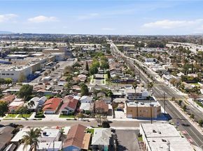 6576 California, Long Beach CA 90805