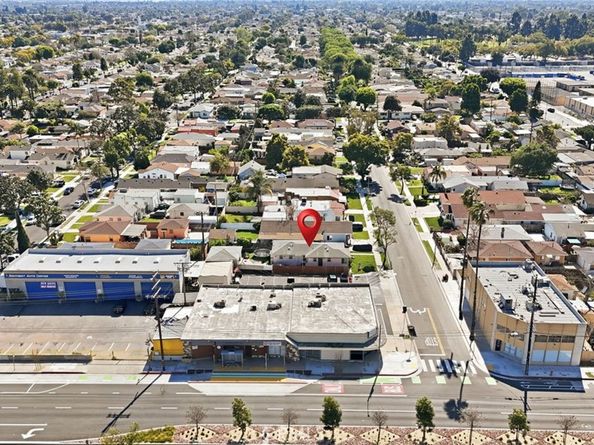 6576 California, Long Beach CA 90805