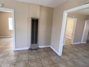 715 E 87th Place, Los Angeles CA 90002