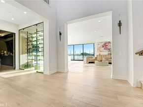 20446 W Albion, Porter Ranch CA 91326