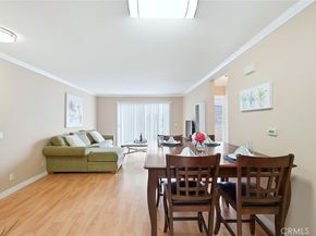 637 Atlantic 3, Long Beach CA 90802