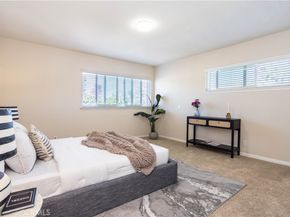 1215 S Orange Grove 5, Pasadena CA 91105