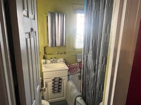 3644 10th Avenue, Los Angeles CA 90018