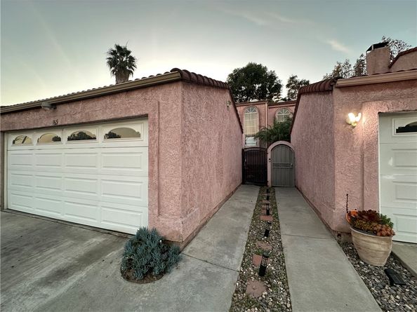 165 Racquet Club Drive, Compton CA 90220