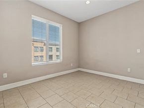 300 E 4th Street 304, Long Beach CA 90802