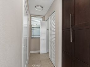 300 E 4th Street 304, Long Beach CA 90802