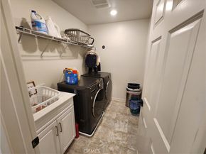 4745 S SCOTT Way, Ontario CA 91762