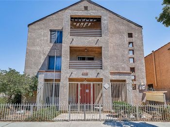 1512 N Stanton Place