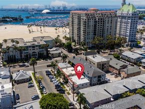 17 Bonito Avenue, Long Beach CA 90802