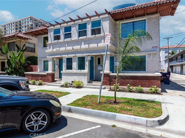 17 Bonito Avenue, Long Beach CA 90802