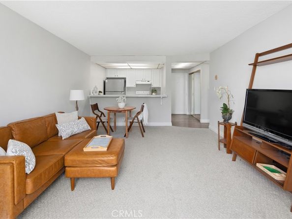 2601 E Ocean Boulevard 208, Long Beach CA 90803