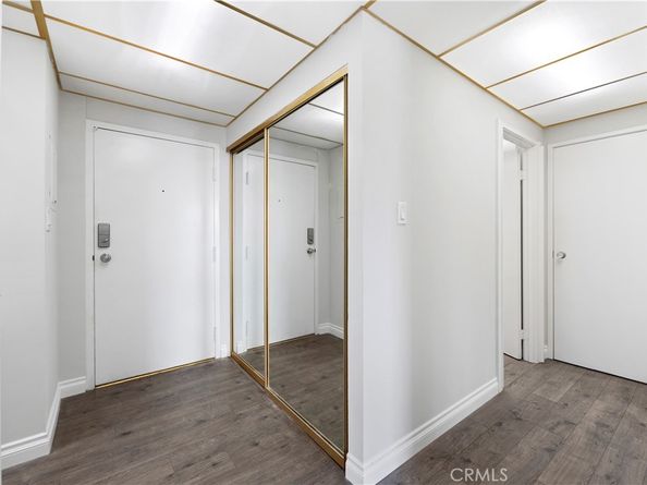 2601 E Ocean Boulevard 208, Long Beach CA 90803