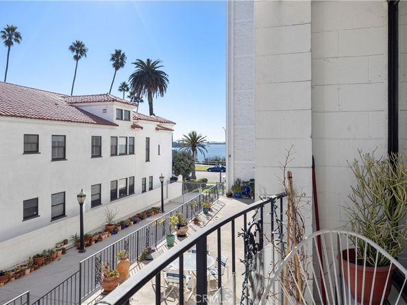 2601 E Ocean Boulevard 208, Long Beach CA 90803