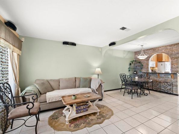 10158 Carefree Dr, Santee CA 92071