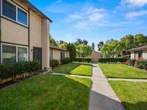 10158 Carefree Dr, Santee CA 92071