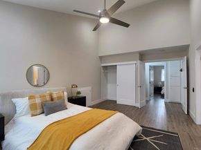 3274 Caminito Ameca, La Jolla CA 92037