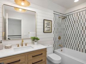 4162 Racquet Club Dr, Huntington Beach CA 92649