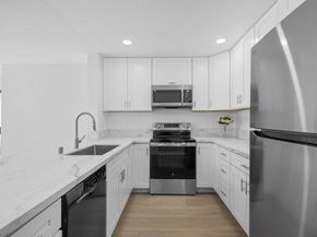 5745 Friars Rd 116, San Diego CA 92110