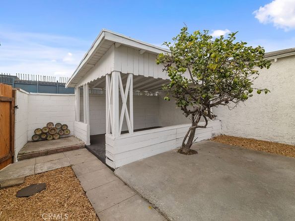 6119 Haas, Los Angeles CA 90047