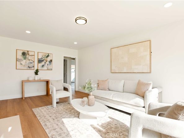 5201 Anahurst, South Gate CA 90280