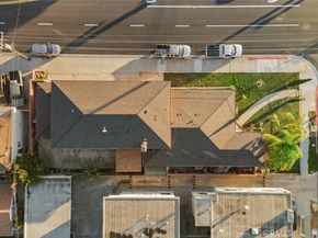 11992 Oxford, Hawthorne CA 90250