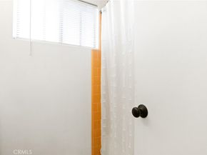 11992 Oxford, Hawthorne CA 90250