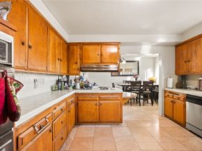 11992 Oxford, Hawthorne CA 90250