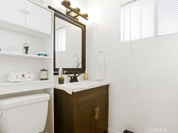 11992 Oxford, Hawthorne CA 90250