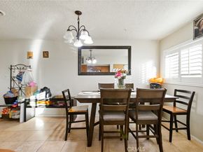 11992 Oxford, Hawthorne CA 90250