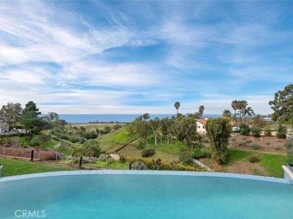 29600 Harvester, Malibu CA 90265