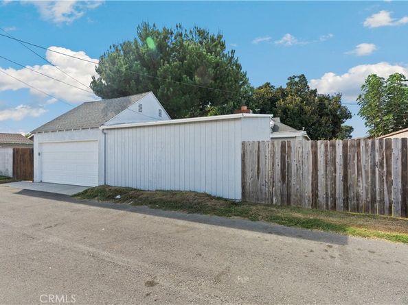 4832 Sunfield Avenue, Long Beach CA 90808