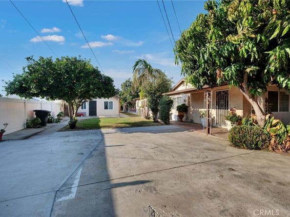 2435 Burkett, El Monte CA 91732