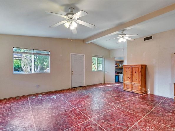 2435 Burkett, El Monte CA 91732