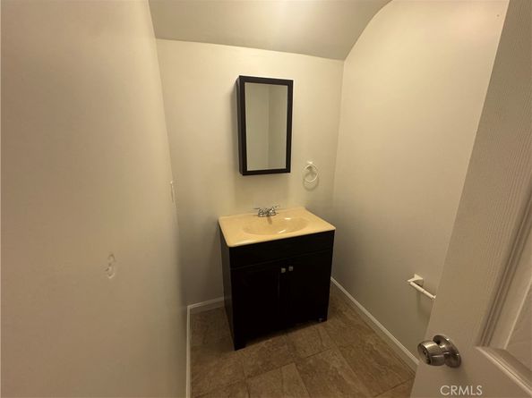 20258 Runnymede Street, Winnetka CA 91306