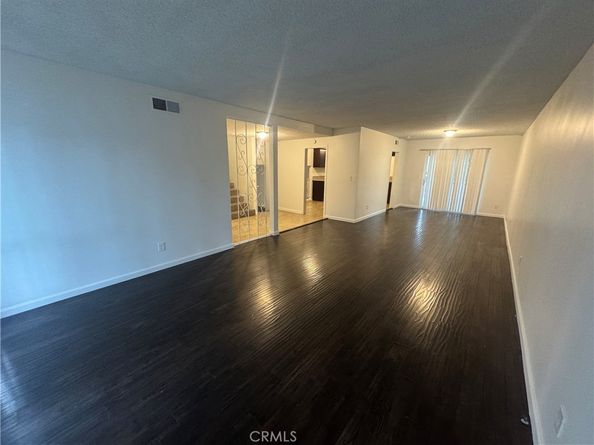 20258 Runnymede Street, Winnetka CA 91306