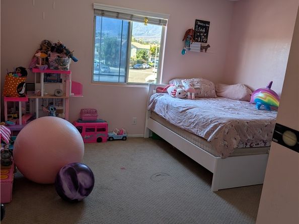 7397 Mcclellan, Fontana CA 92336