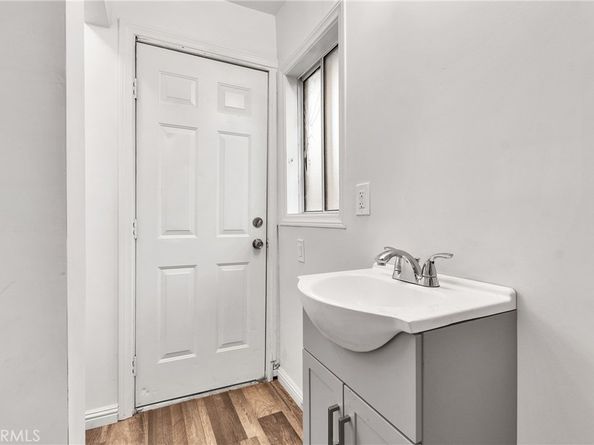 4339 E 1st, East Los Angeles CA 90022