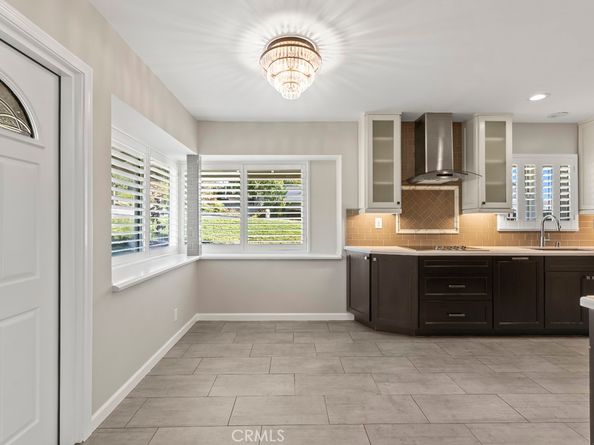 105 Country Club Court, Glendora CA 91741