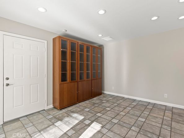 105 Country Club Court, Glendora CA 91741