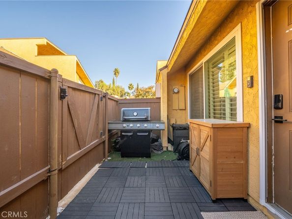 435 W 9th Street A6, Upland CA 91786