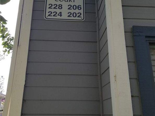 202 Evergreen Court, Azusa CA 91702