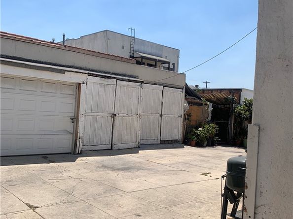 574 N St Louis Street, Los Angeles CA 90033