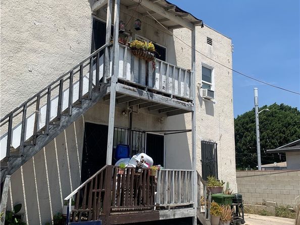 574 N St Louis Street, Los Angeles CA 90033